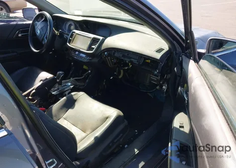 2016 Honda Accord Ex-L z USA, uszkodzony, nr VIN 1HGCR2F81GA124635